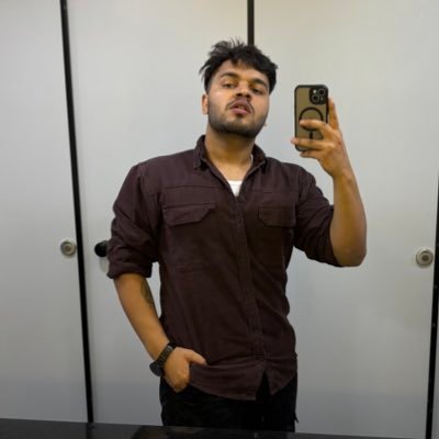 Remote SDE2 | Building my startup | Part-time Chef and Artist