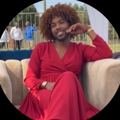 I tweet about Ash-ley Brlynn OGLE - BIG OGLE
When I say I choose you! You must just know that I'm inviting disrespect into your life - Guess the artist 😂