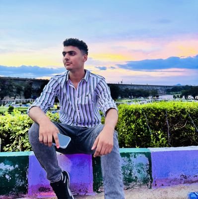 ronitarcfusion's profile picture. अंतः अस्ति प्रारंभ