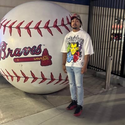 Im 30 and we about to live my best life . subscribe and follow my twitch https://t.co/qJXck9DiVq