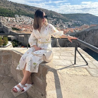 Parisa__ghsm's profile picture. 🇫🇮👩‍💻