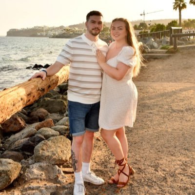 jo_ts4's profile picture. she/her 🌻 28 🌱 Virgo ♍️ mama to two little girls 👧🏼 👧🏼 Sims 4 addict, mm cc and mod user🐝