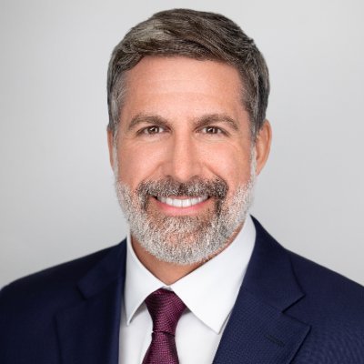 CJ_Duax's profile picture. Healthcare & Innovation Leader | Yale MBA | President @DownshiftHIT