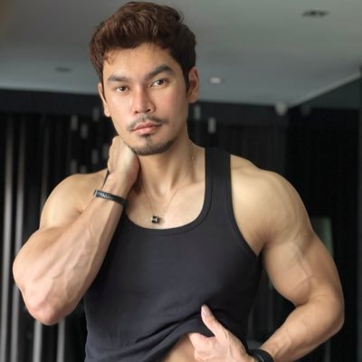 benz_potter's profile picture. ชื่อเบนซ์ครับ | ไม่เล่นแอพหาคู่ | IG : benzpotter