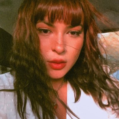 helll_kittyy's profile picture. komedyagresifizm