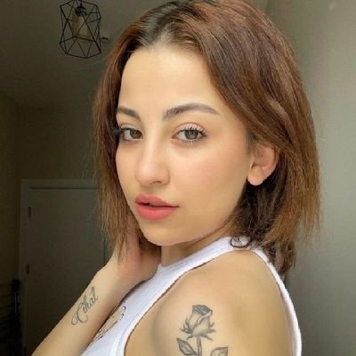 CurveLady270589's profile picture. 