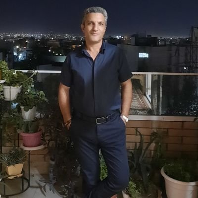 omid_naseh's profile picture. شاگرد بازارهای مالی برای همیشه ، آرزومند ایرانی آباد و شاد