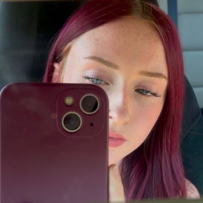 shantruesdale's profile picture. 