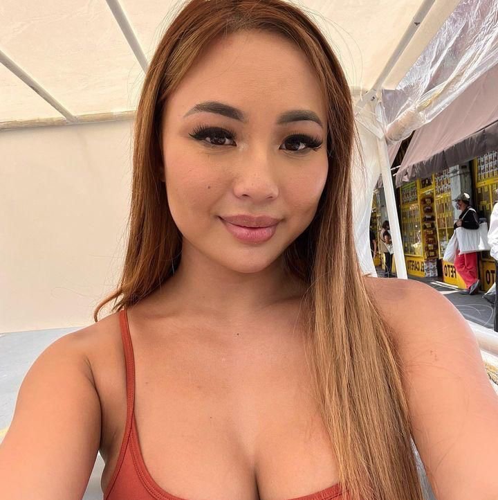 AnnaWellsp5oa's profile picture. 