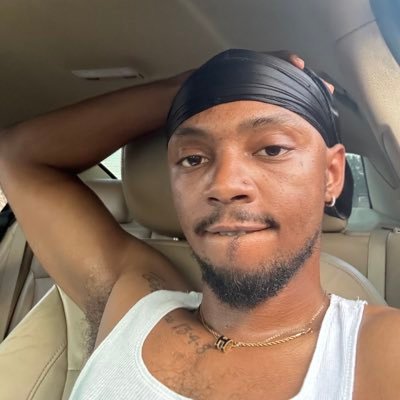 jvmiah's profile picture. I’m back😔