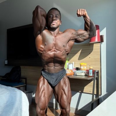 IsaacJHallii's profile picture. 🪖USMC Vet, 🏆IFBBPro, Health Advocate. I make health, fitness, & longevity accessible. See links in bio for help or questions.