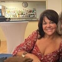 maloneli22's profile picture. Sling cards 🪄wine 🥂 & sarcasm 

and I don't pronounce my R's