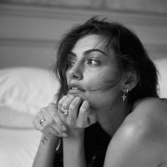 magxiczee's profile picture. 𝐈’𝐕𝐄 𝐆𝐎𝐓 𝐓𝐇𝐄 𝐌𝐀𝐆𝐈𝐂 𝐓𝐎𝐔𝐂𝐇 #parody