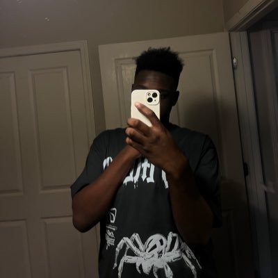 tikaiden_'s profile picture. 404📍⭐️ #damaged🖤 TT Sewkj_