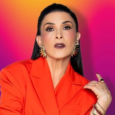 Doña Carmelita, opinóloga todo terreno por convicción y de corazón 🫶 Madre amantísima y esposa devota. Mi prioridad, mi familia y los buenos valores.