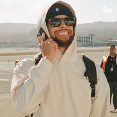 z7_0521's profile picture. 182cm｜非單｜壞壞的乖乖牌 ｜靠近是救贖，也是墜落｜小天地｜