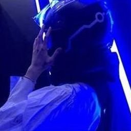mubee492398's profile picture. 