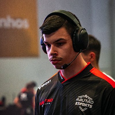 realcupcake_'s profile picture. CS2 Coach @ AAUTAD  | 📍 Former @GTZEsports , @orionggpt & others