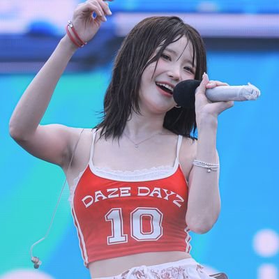 kpop_data_set's profile picture. Check out my HD collection here : https://t.co/VyiOOsOQAo