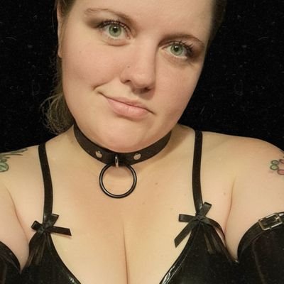 *18+/ 18 PLUS SENSITIVE MATERIAL*
Submissive/Brat
37 years old
Cancer/Pisces/Cancer
🦋Tattooed
❤️420🌱