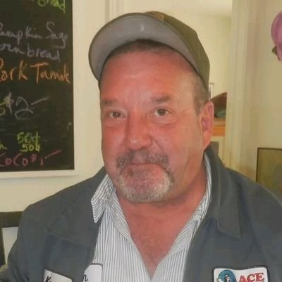Vilma829877's profile picture. 