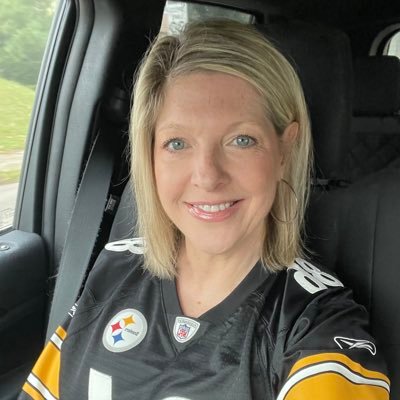 KristinWenger's profile picture. Owner, KLW Communications, LLC | Author | Pittsburgh 🖤💛 | Mom to Dutch 💙 🤎| @UnitedWaySWPA Women United | The Pittsburgh Business Group | PWN
