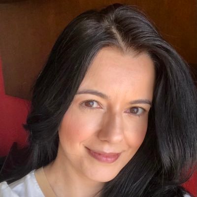 librariandam's profile picture. 
