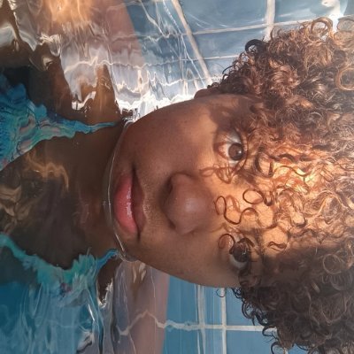 L_n_66666666666's profile picture. Bio pra quê? Escrevo poesia e outras bobagens👍🏾