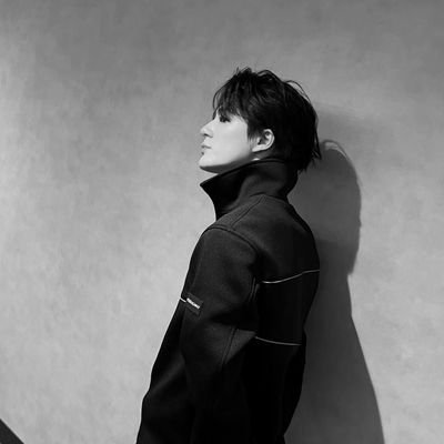น็อกซาร์ท or น็อกซ์ (n.) | ราชาแห่งค่ำคืน
twin : @Hw_Arquinas |จั๊ด - จิณณ์นภัทร มเหศวรไพศาลพิเชษฐบดินทร์ธร