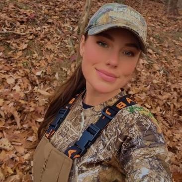 Heidi0356233's profile picture. Second account-Captain ⚓ | Fishing 🎣 Hunting 🦌 Firearms 🔫 | Content Creator | Proud 2A Supporter 🇺🇸  #IFBAP #Patriots