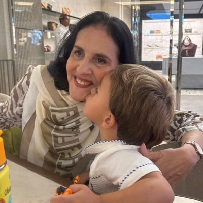 TereVidalTorres's profile picture. Hija, Madre, Abuela💞 Cultura Paz🙏🏻 Artesanía ByTereVidal🎨 Pasión por la música 🎹 Diversidad artística/cultural🎭 F1🏁 IBM/Citi/MLB-BAT👩🏻‍💻 Voluntaria💚