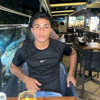 Esclavo de las buenas aventuras 🤪✌🏻|| #HakunaMatata🦁🎶😁