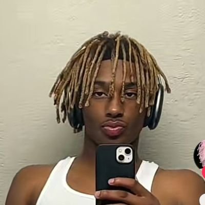 gentlewiff36715's profile picture. don't give a f***k about..
things that's actually nth meaningful........☺️❤️🥱: The GOAT 🐐♑