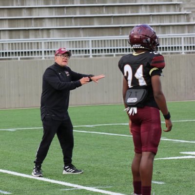 Keeovion_thomas's profile picture. 5’9 160 | Class of ‘28, RB/DB | MN, Denfeld highschool | 3.3 GPA | 1 sport Athlete | Football | Email- Keeoviont3@gmail.com | Phone- (218)-391-5897 |