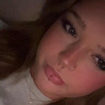 studysesh69's profile picture. 19 | thick college snowbunny PAWG 🍑✨ Spicy Link In Bio