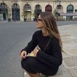 oukieilik51533's profile picture. 