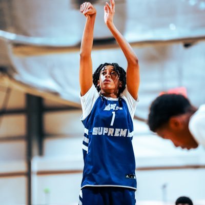 brysontom1n's profile picture. 6’4 SF C/O 2029  School: CPI ( Charlotte Performance Institute)