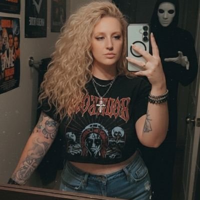 DestinyRenee_92's profile picture. 