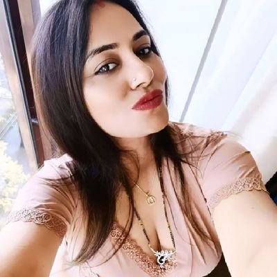 divyalove111's profile picture. 