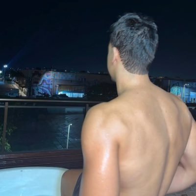 vtjrsant0959133's profile picture. 