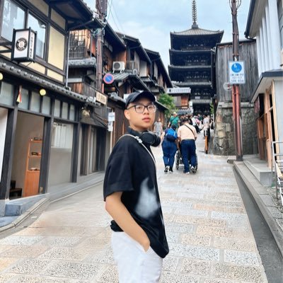 h6nd206's profile picture. 🤷🏼‍♂️