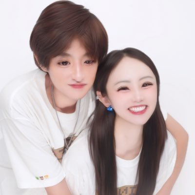 この垢は同い年のみフォローして下さい!それ以外は要りません。宜しくお願いします!请只在同年继续!才请注意这种污垢。我什么都不需要!2020年6月1日〜💑、👦28🇯🇵×🇨🇳❤️👩38🇨🇳.10歳差@19970912mursohi