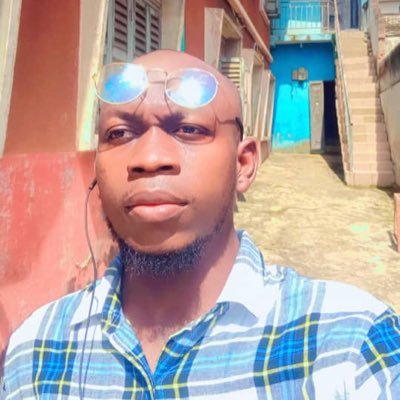 MustafiTech's profile picture. If you know better you'll do better. Glory Glory  Man United ❤️