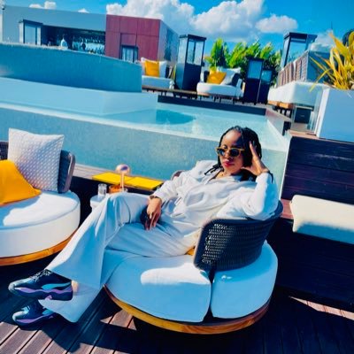 Iamjaneezy's profile picture. Frontend Developer | Crypto & Sales (8+ yrs) | React.js, JavaScript, HTML/CSS | Fintech & Web3 Enthusiast