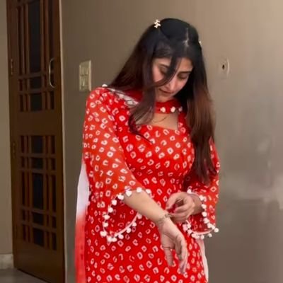 seema031018's profile picture. bio me kya rkha hai