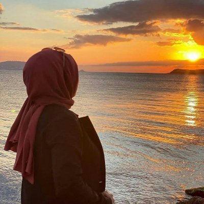 EsmaEsssmaaa1's profile picture. 