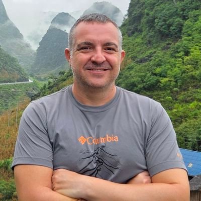 ivanandres77's profile picture. Aragonés, zaragocista, progresista, rebelde con o sin causa siempre intentando transformar el mundo desde este pequeño rincón del planeta