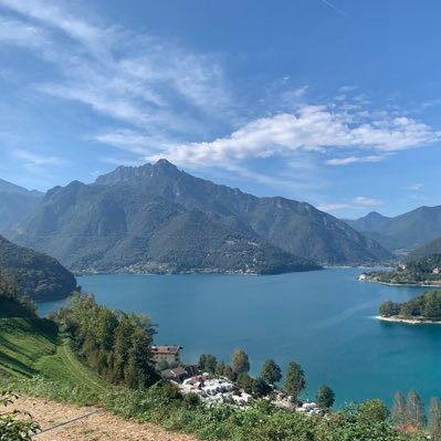 VPolupan60631's profile picture. 