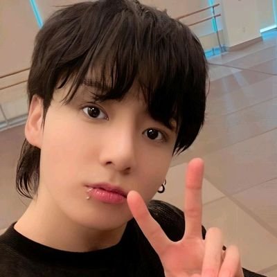 JungKook212248's profile picture. 난 정말 여러분을 사랑해요. 저는 팬이라고 부르죠.