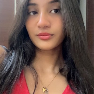 SaishaBatulwar's profile picture. 